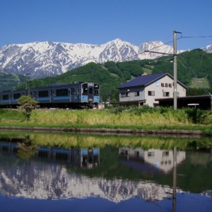 初夏の北アルプス白馬連峰