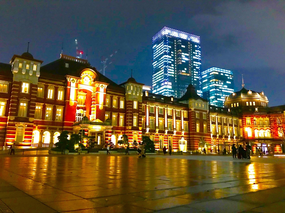 帰宅どきの東京駅