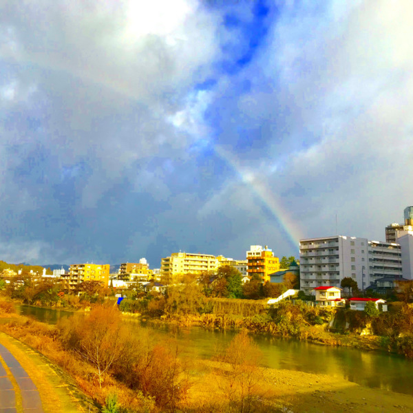 広瀬川を跨ぐ虹
