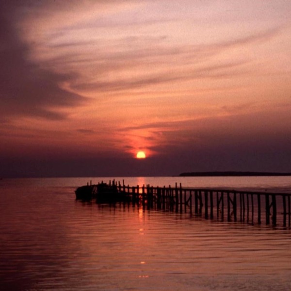 サロマ湖に日は落ちて