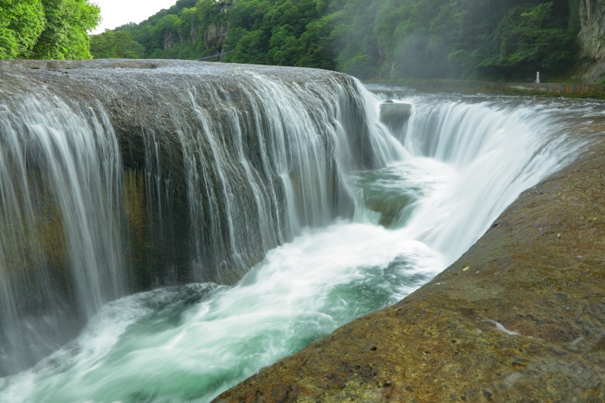 吹割の滝　日本百名瀑