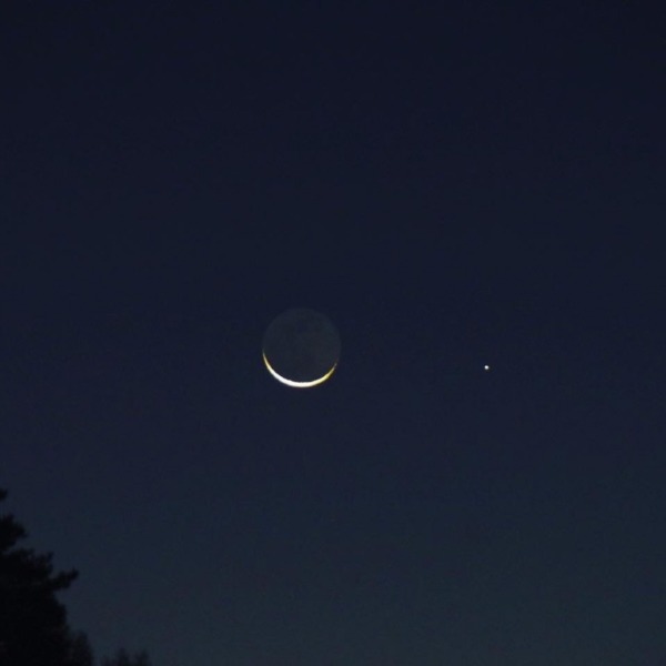 「月と水星が接近」