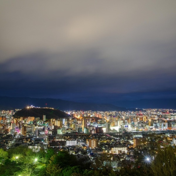 松山市内の夜景