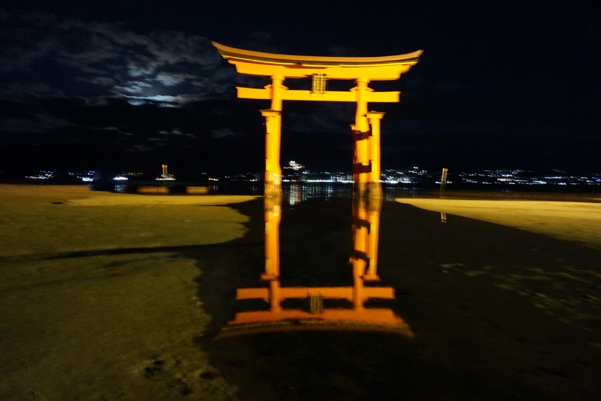 水面に出現した世界遺産