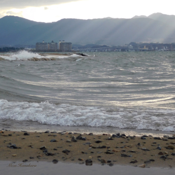 荒ぶる波の妙 in 琵琶湖