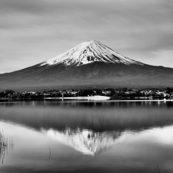 ドラマチックな富士山