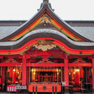 青島神社、本殿