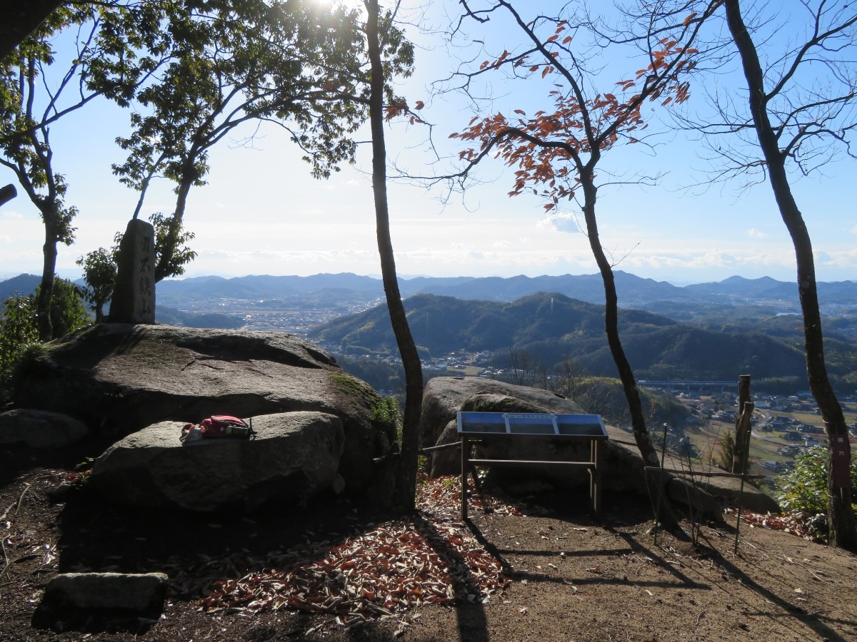 杉山山頂広場からの絶景眺望