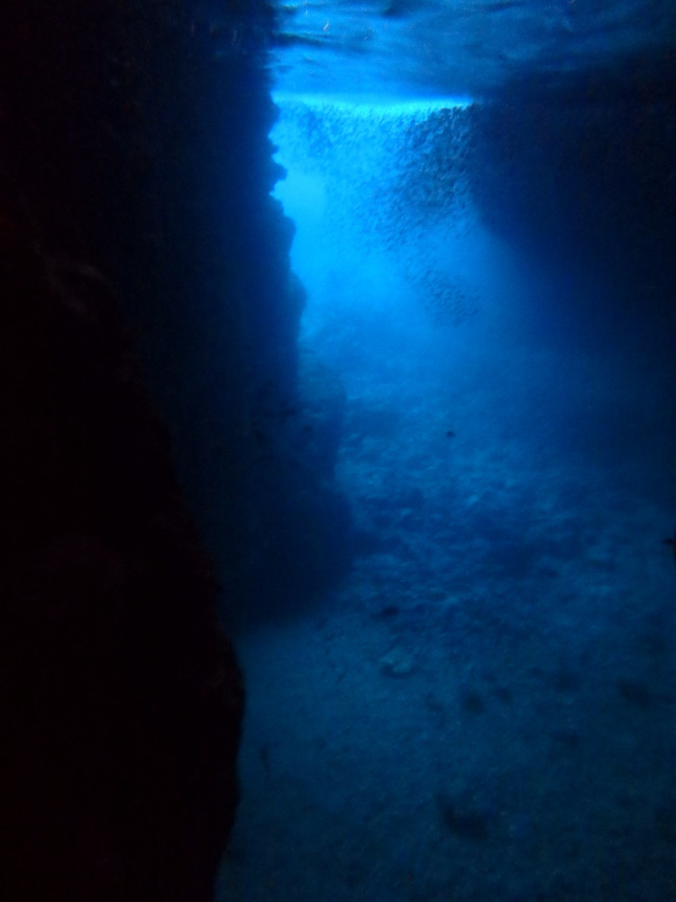真栄田岬・青の洞窟