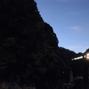 美杉の夜空 名松線とホタル